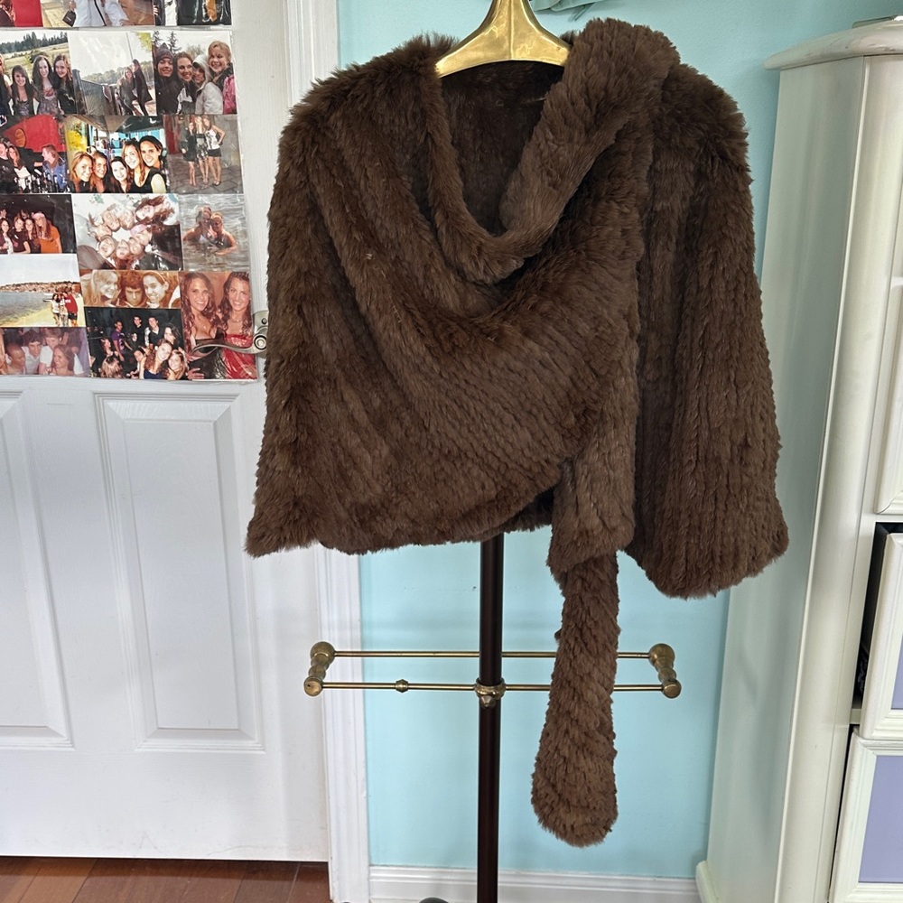 Max Studio Brown Knitted Rabbit Fur Cape with a Tie Closure. - Picture 6 of 7